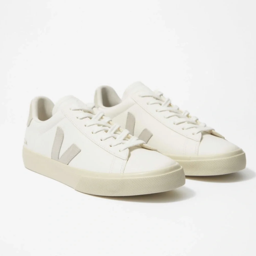 Veja Campo Leather Sneakers in White & Beige Women’s Size 7